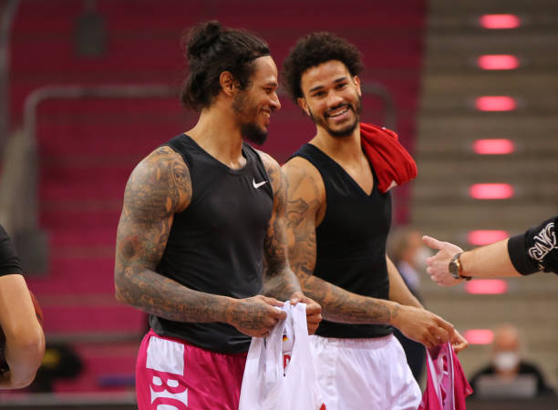 她不仅总能 她不仅总能