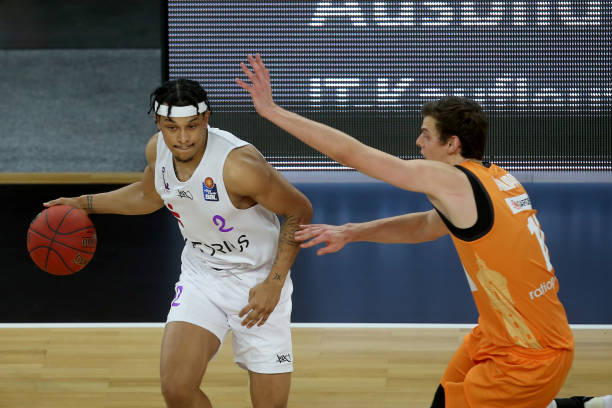 联赛季军 联赛季军