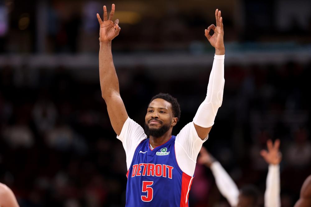 25亿美元 25亿美元