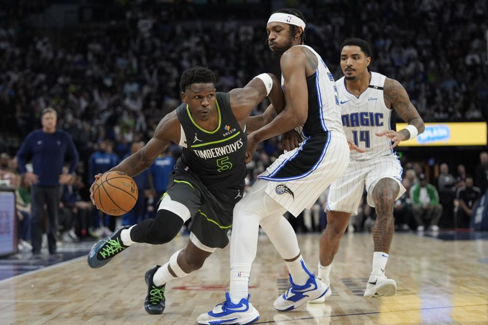 拭目以待 拭目以待