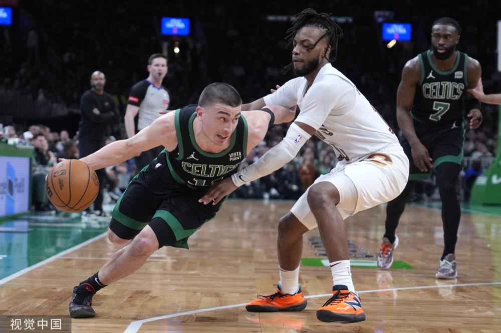 季首次碰面 季首次碰面