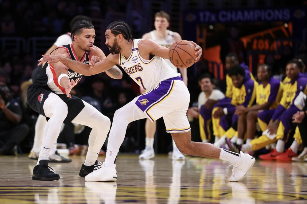 现让球迷们 现让球迷们